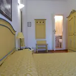 מלון Vasari