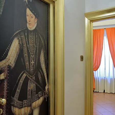 Vasari 3* Florence