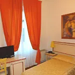 Vasari Hotel 3*